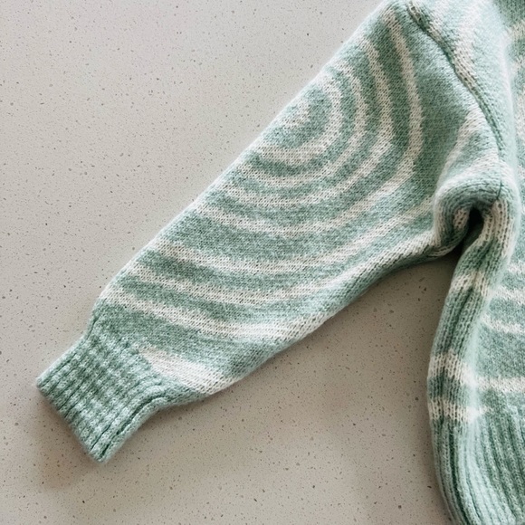 NEW Zara Girls Sweater Size 6-7 NWT - Picture 3 of 12